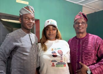 Former Oyo YPP Governorship Candidate, Daughter of Reverend Idowu Animasawun (Apola King), SBA, Joins APM