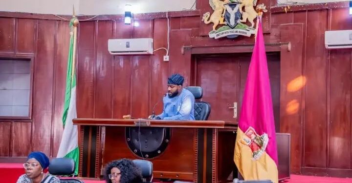 *Oyo Lawmakers Dismiss Criticism of ₦100bn Loan, Explain Refinancing Arrangement*