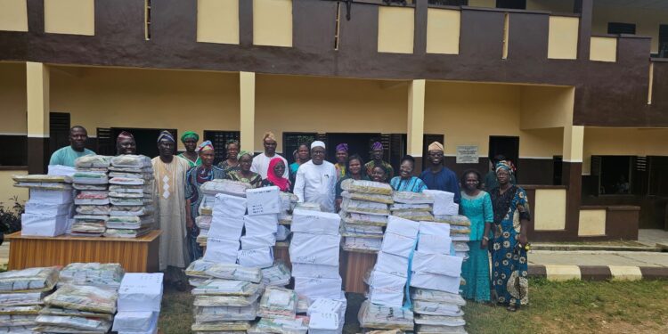 *Ibarapakan Commiserates with Family of Late Grand Chief Imam of Ibarapa*