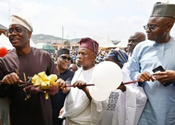You’ve given us what APC couldn’t give us – Ahmed Raji praises Makinde’s leadership over LAUTECH, others