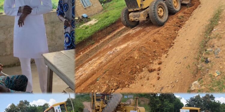 ROAD PALLIATIVE: ARC. IFEOLUWA AKANDE MOVES TO REVAMP DETERIORATED JAGUN ELESIN ROAD