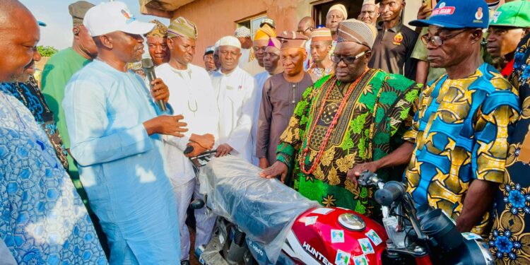 Oyo Elite Group Tackles Oyelese, APC Over Makinde’s LG Performance, Urges FG to Fix Ibadan–Oyo–Ogbomoso Road