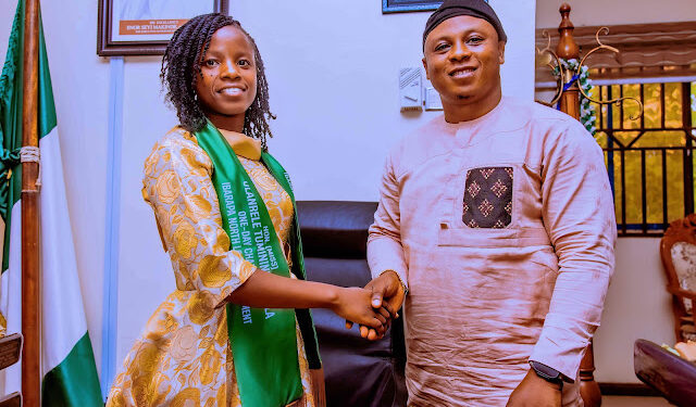 Ibarapa North, Akorede Makes History as Akorede Hosts First-Ever One-Day Chairman Initiative, Donates Computers, Thousands of Exercise Books to Schools