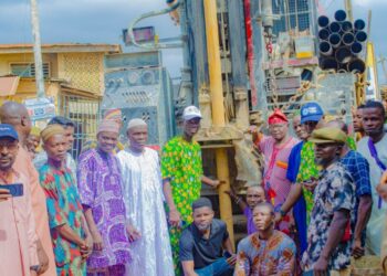 Ibadan NorthWest Chairmanship Candidate, Omotosho Flags Off Borehole Project for Communities in Ibadan North-West
