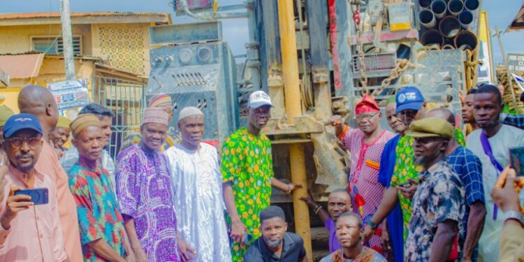 Ibadan NorthWest Chairmanship Candidate, Omotosho Flags Off Borehole Project for Communities in Ibadan North-West